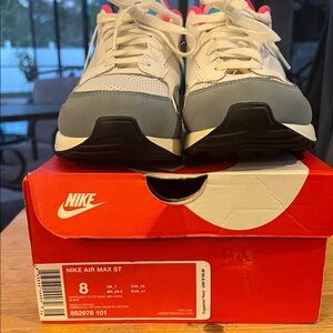 Nike Air Max ST Gray Sneakers with Pink and White Accents